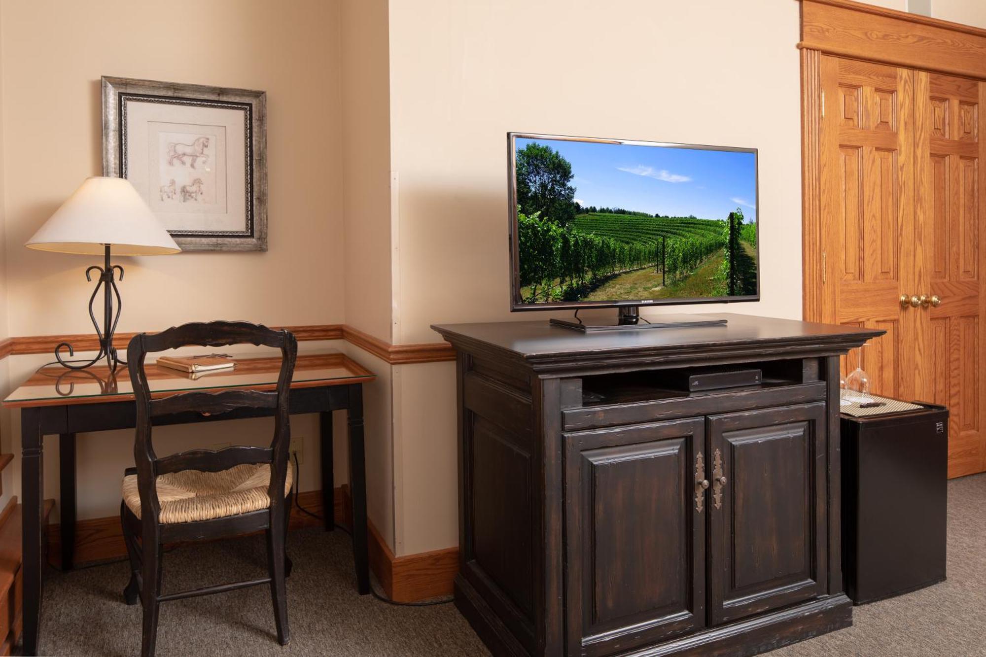 Inn At Black Star Farms Suttons Bay Екстер'єр фото