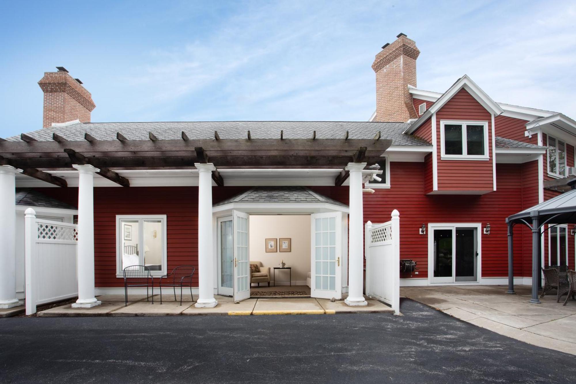 Inn At Black Star Farms Suttons Bay Номер фото